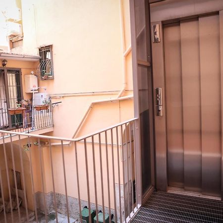 Petramare Charming House Apartment ซาแลร์โน ภายนอก รูปภาพ