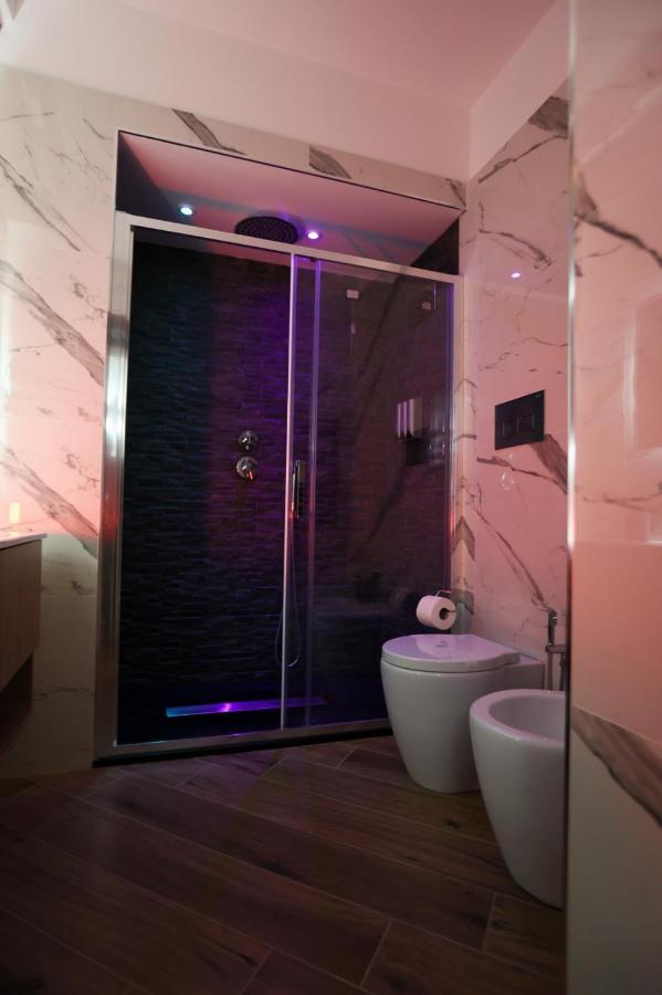Petramare Charming House Apartment ซาแลร์โน ภายนอก รูปภาพ
