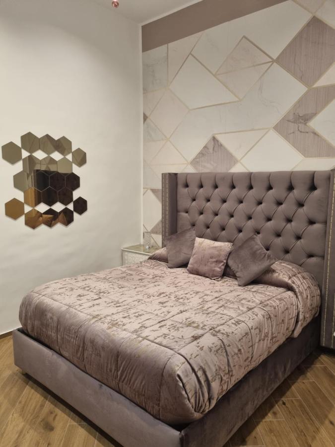 Petramare Charming House Apartment ซาแลร์โน ภายนอก รูปภาพ